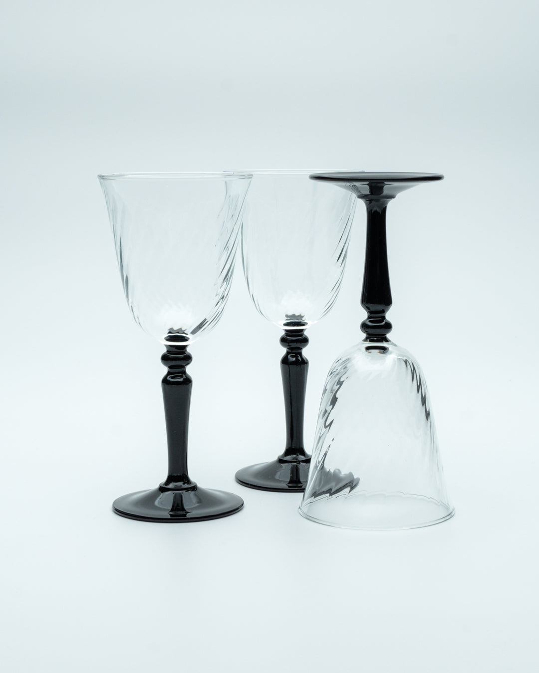 Swirl Wine Glasses (3)